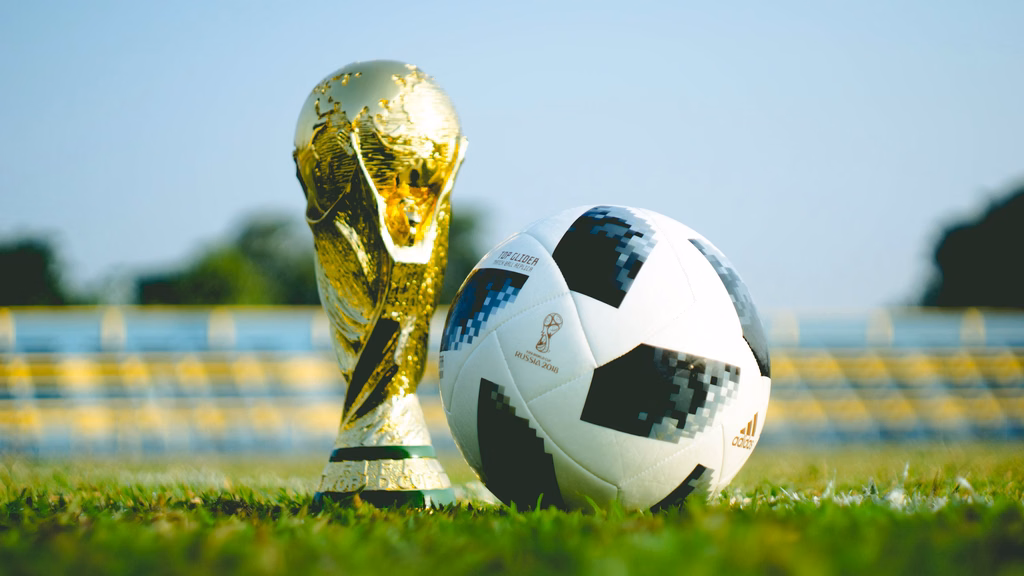FIFA : GROS BUSINESS, ZONES D’OMBRES ET BILLETS QUI VOLENT photo 1518091043644 c1d4457512c6